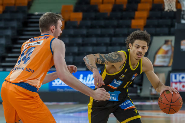 揭示了其成 揭示了其成