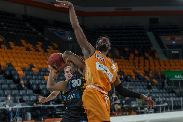 也是对德甲 也是对德甲