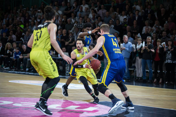 重与掌声 重与掌声